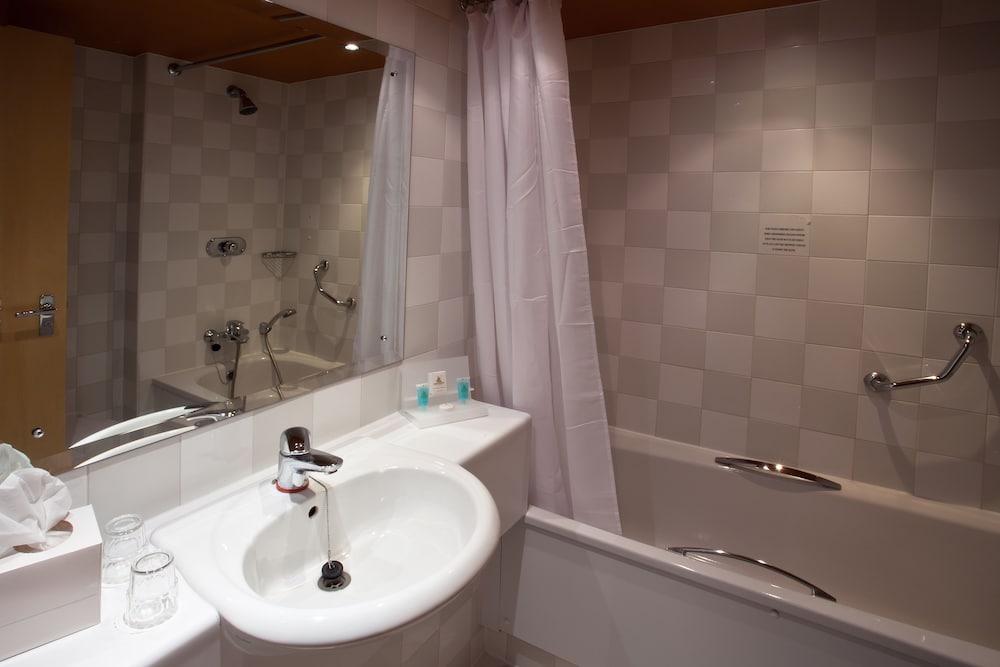 Britannia Bolton Hotel 44/46