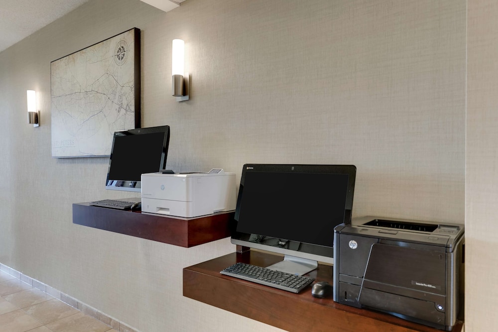 Drury Inn and Suites St Louis St Peters 42/50