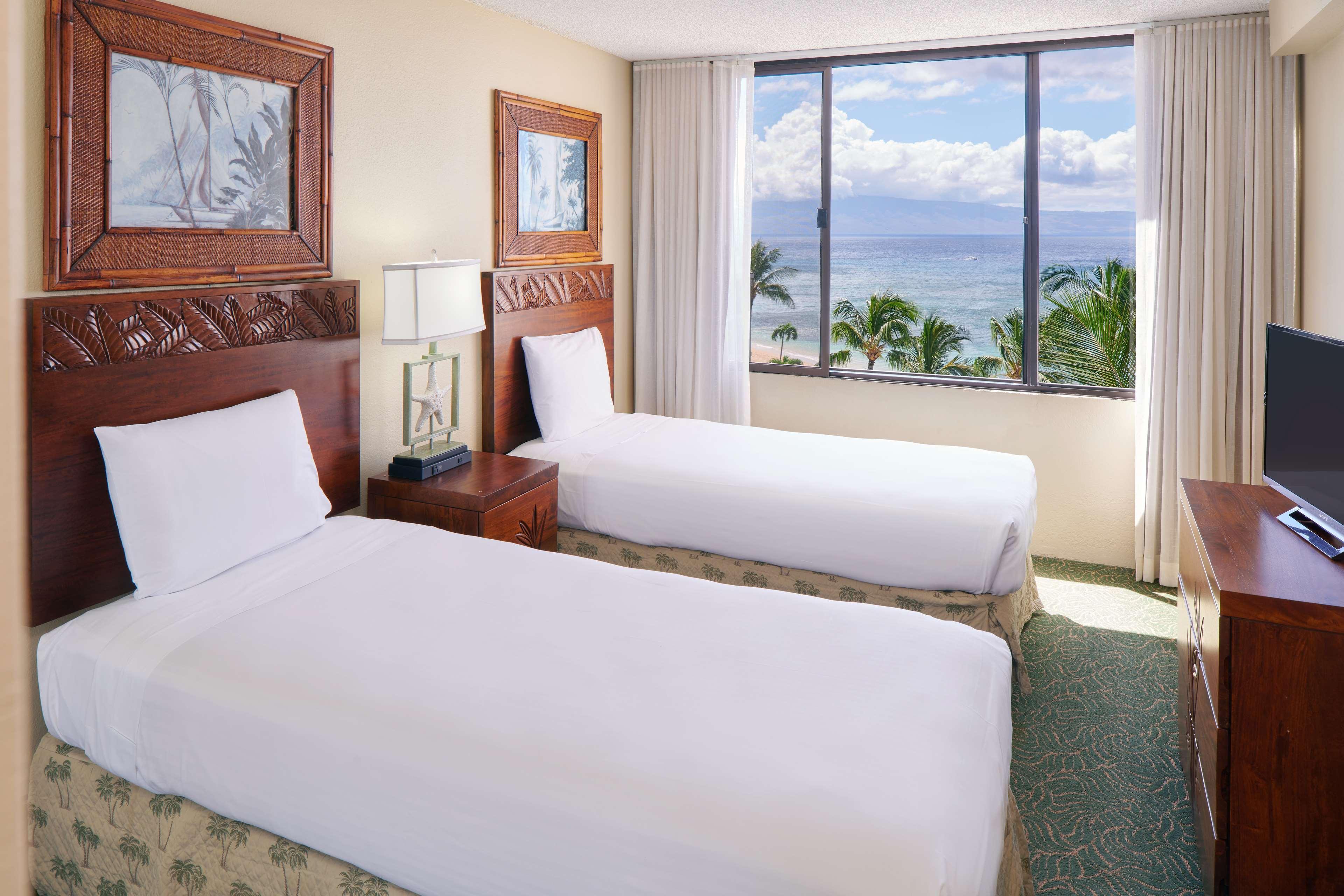 2 Bedrooms, Aloha, Suite