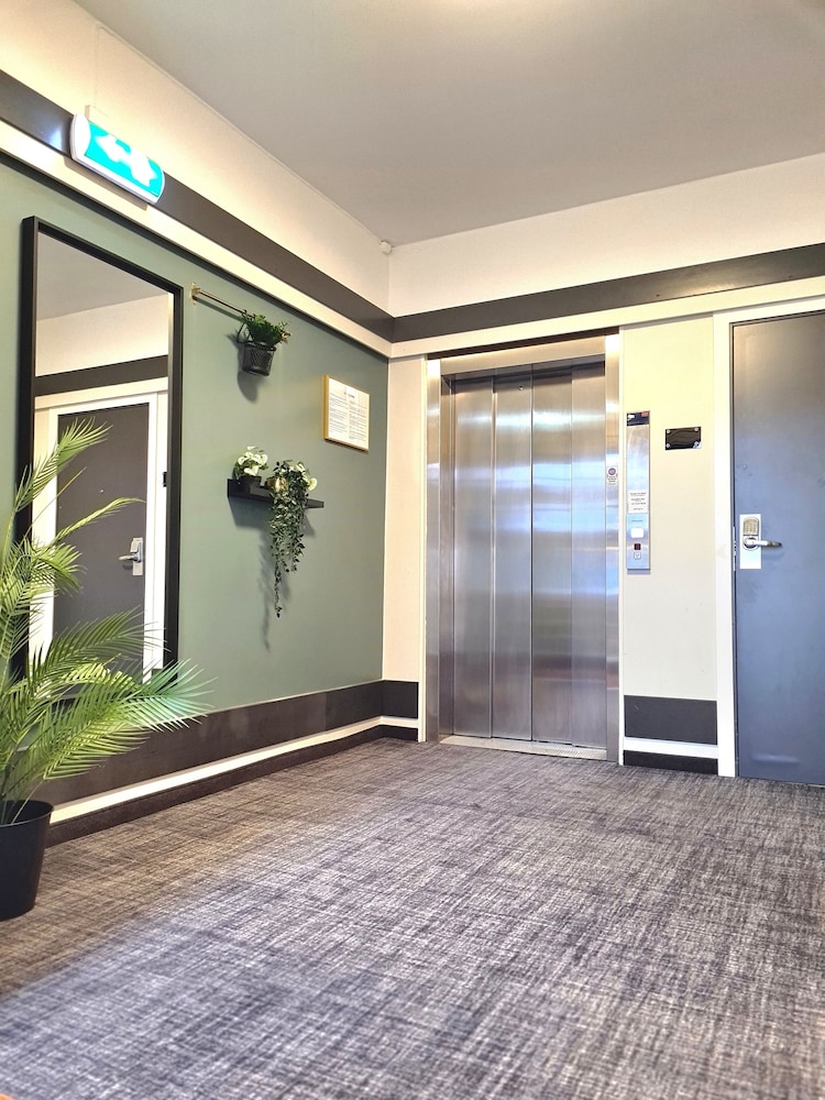 City Living Sentrum Hotel 43/49