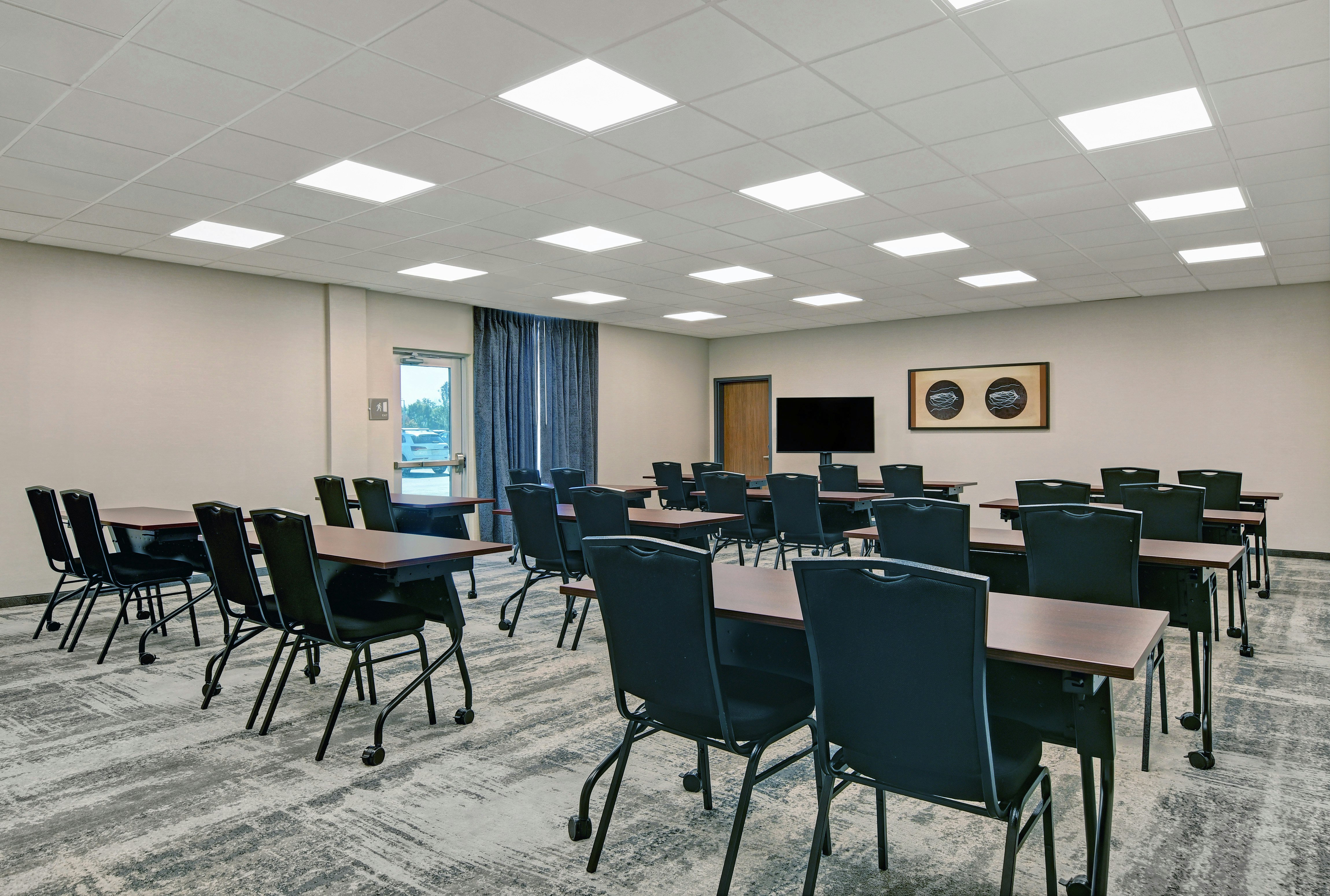 Homewood Suites by Hilton Edison Woodbridge 26/32