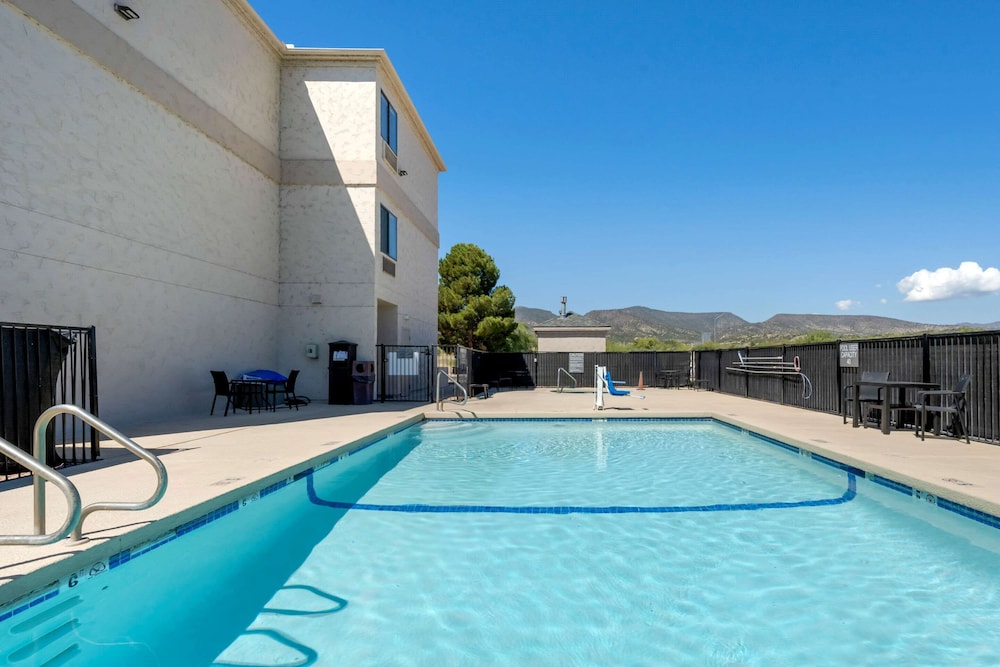 Comfort Inn Camp Verde I-17 22/55