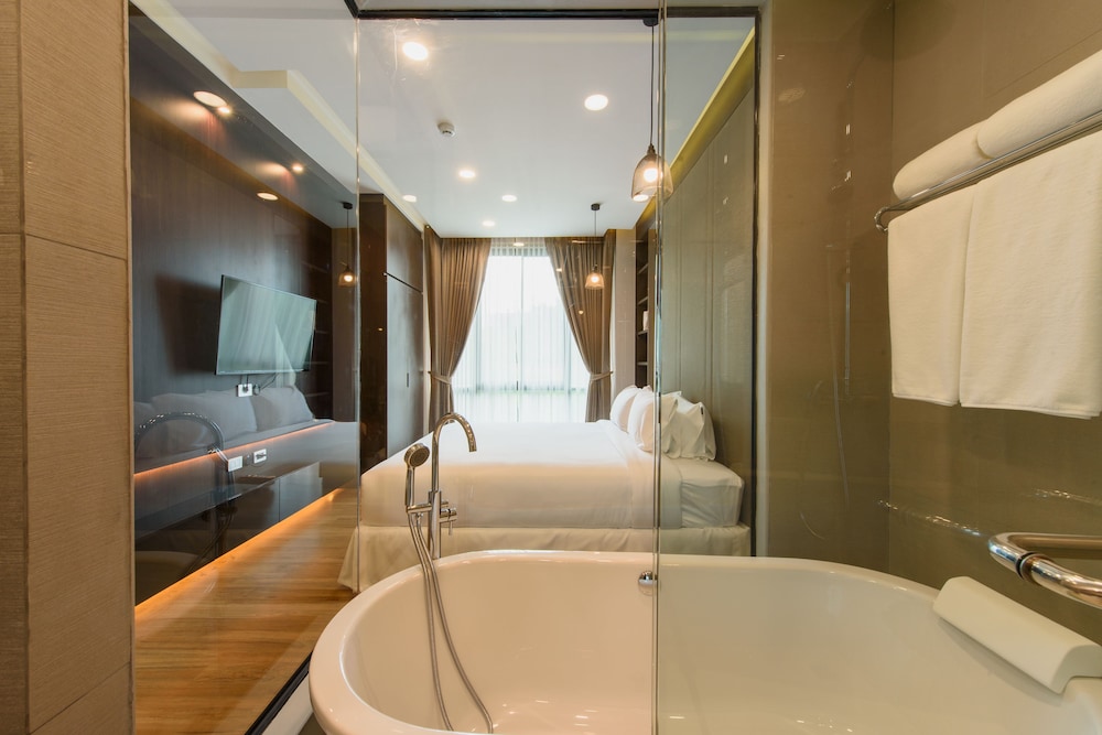 Parc Borough City Resort 37/74