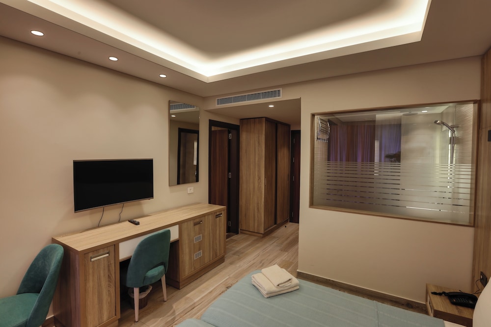 Haya hotel & spa 41/51