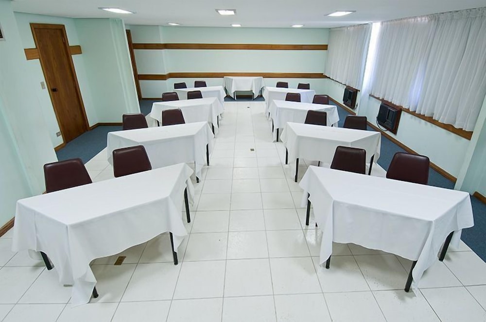 Carlton Plaza Hotel Limeira 37/50