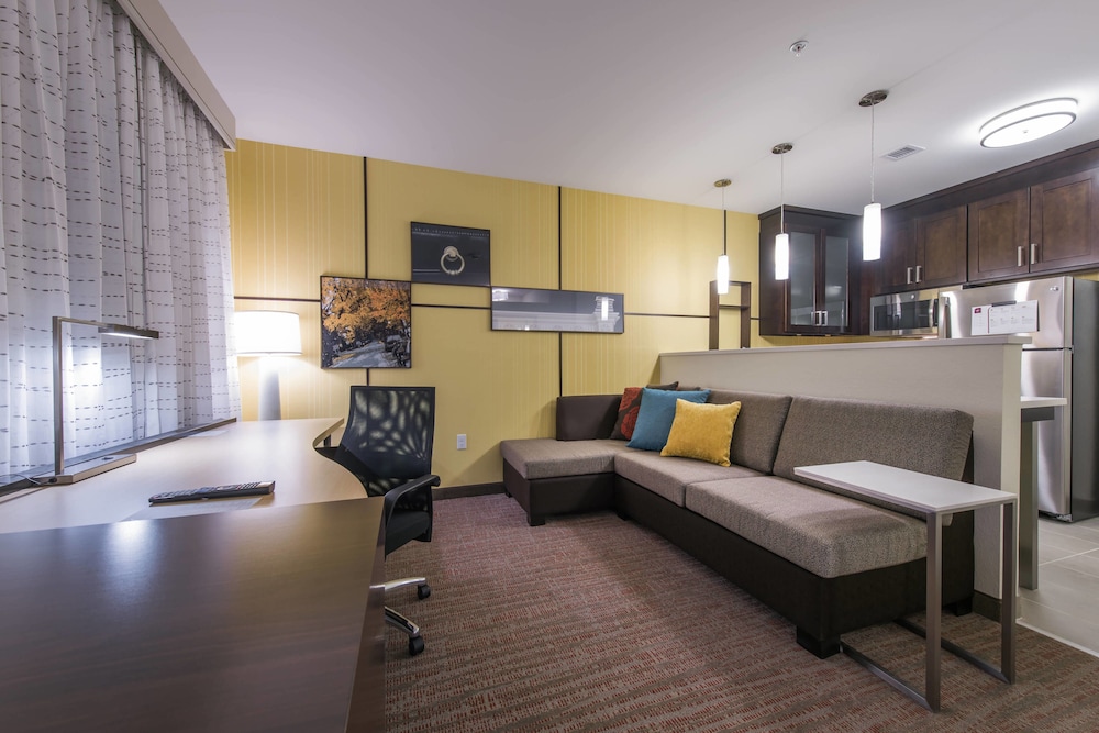 Residence Inn Nashua 30/40