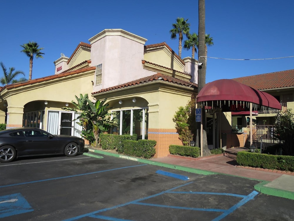 Country Inn 56/64