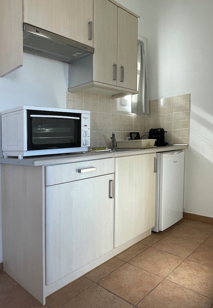 Yakinthos Residence 7/50