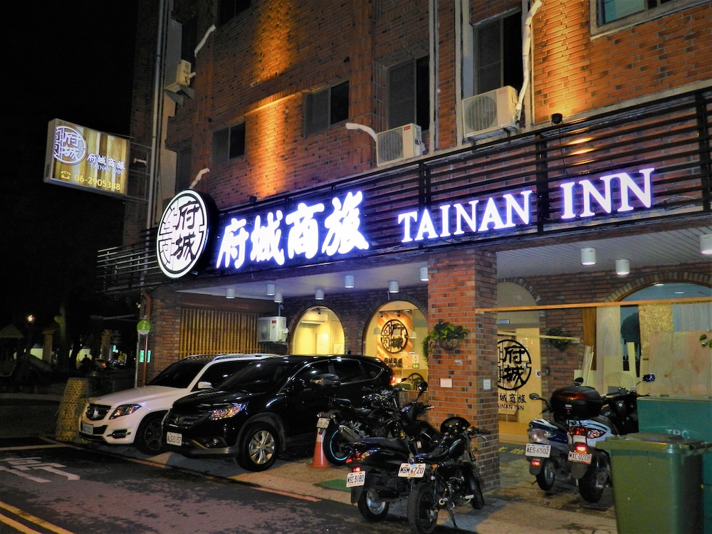 Tainan Inn 66/75