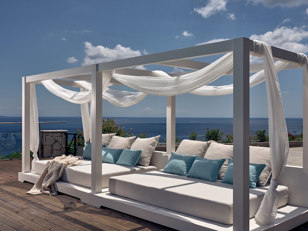 Serenus Luxury Villa 12/41