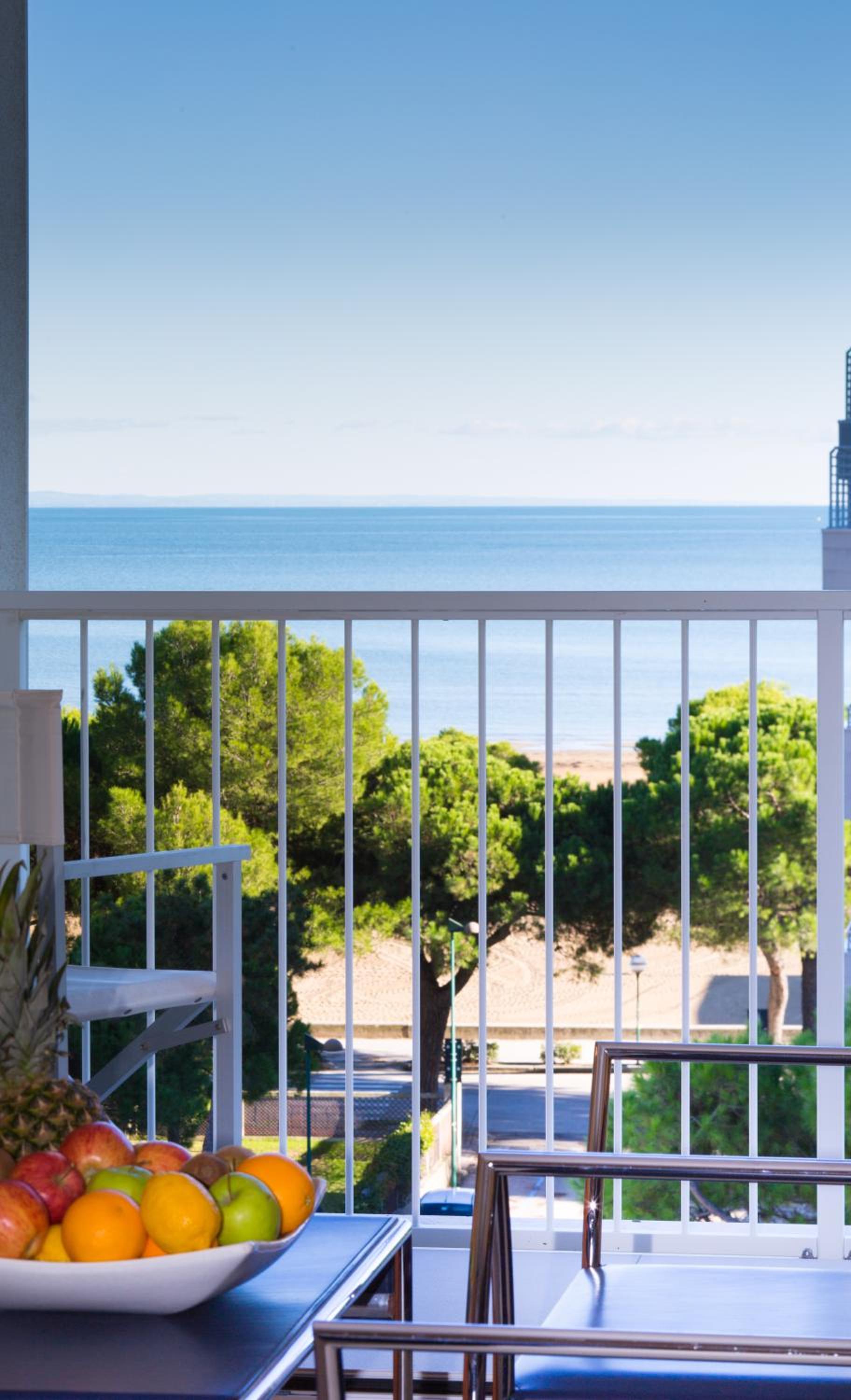 Florida Hotel 50/55