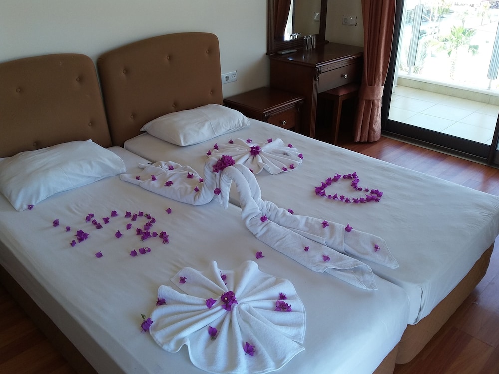 Cihanturk Hotel 37/72