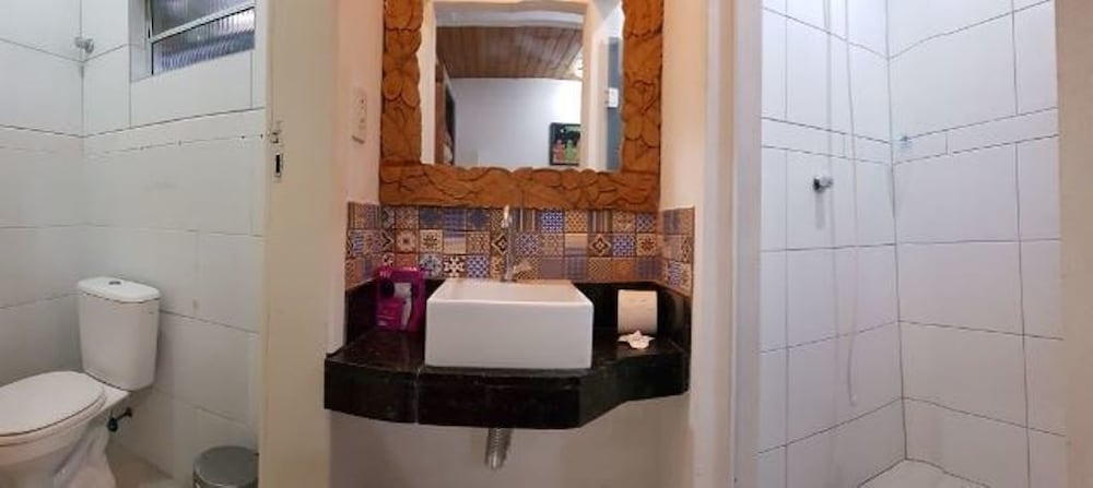 Thaiji Pousada E Parador 48/50