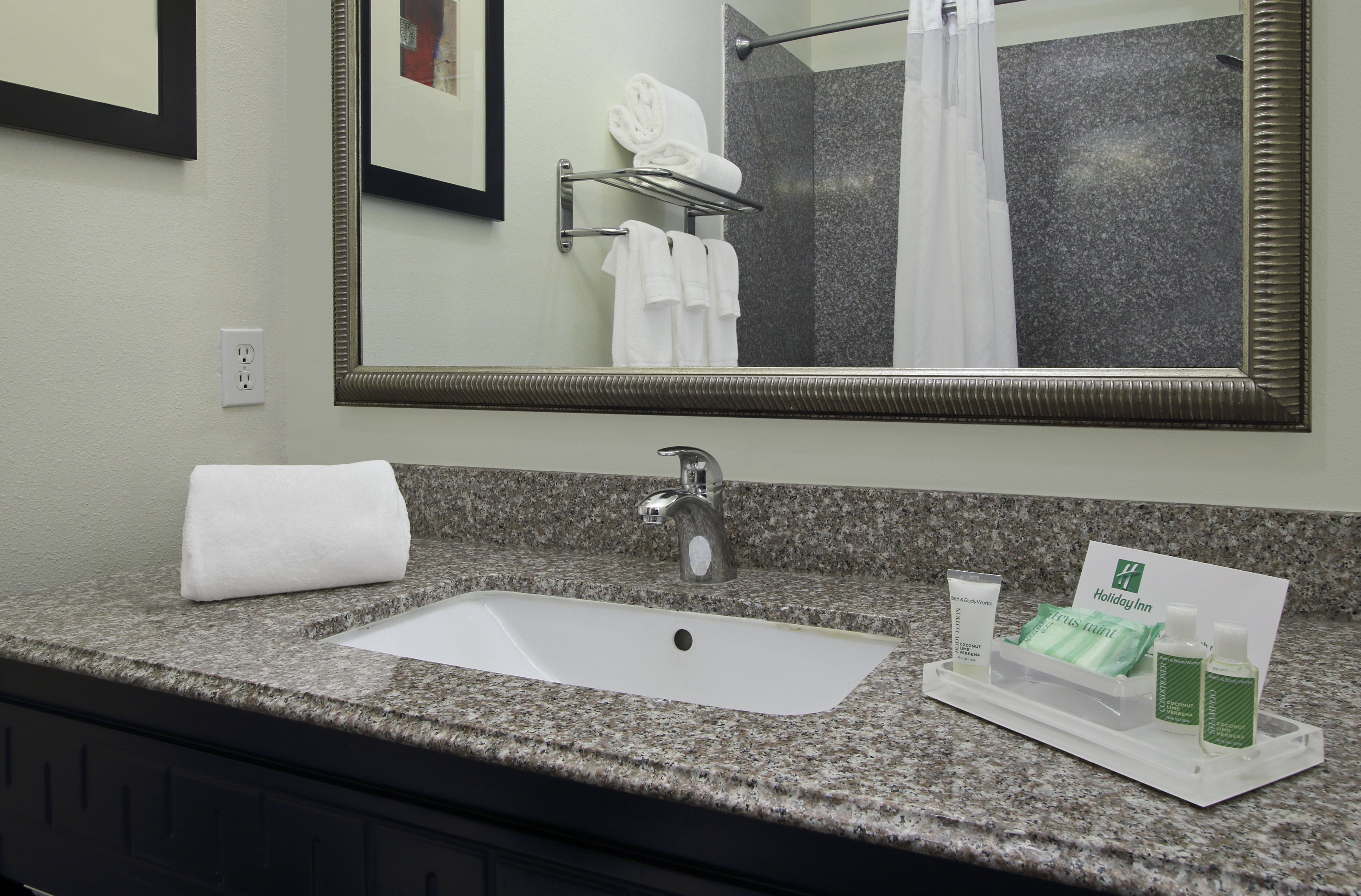 HOLIDAY INN HAMMOND 46/48