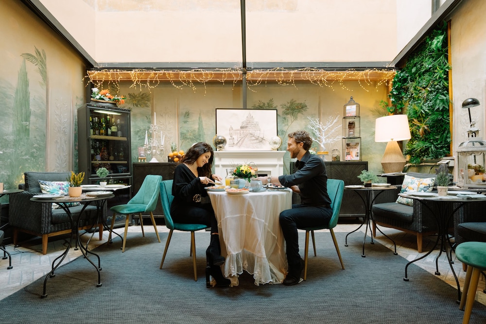 Relais Giulia 66/85