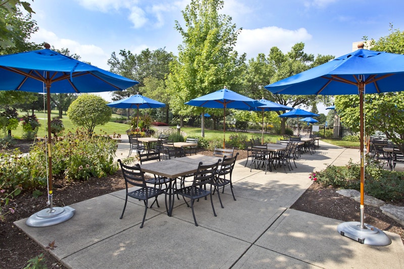 Hilton Chicago/Oak Brook Hills Resort & Conference Center 45/69