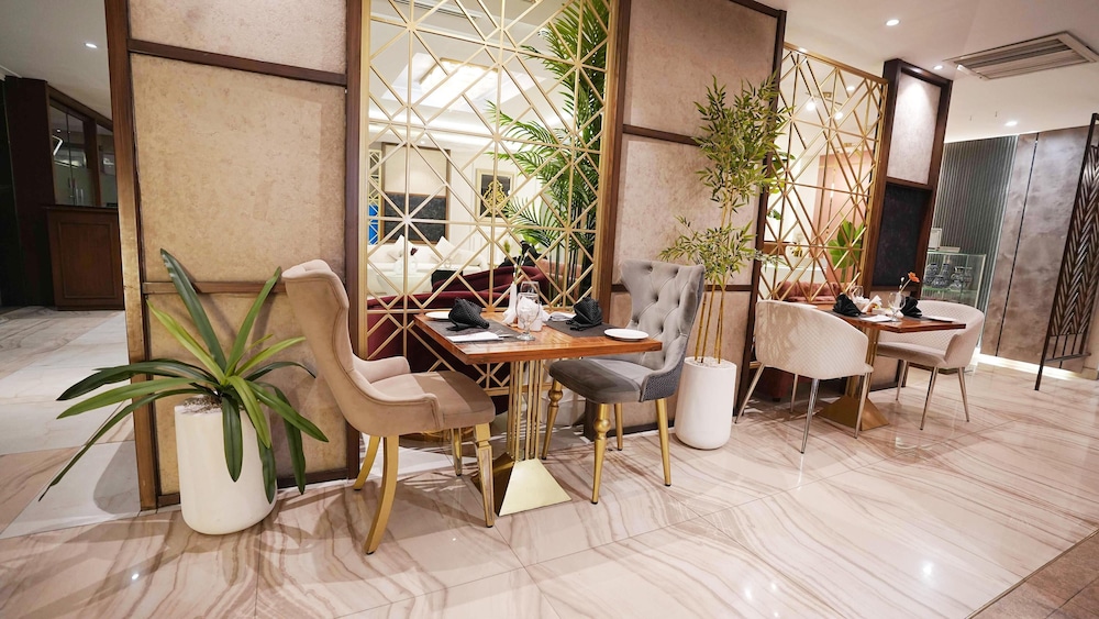 Best Western Plus Grand Hotel Multan 47/61
