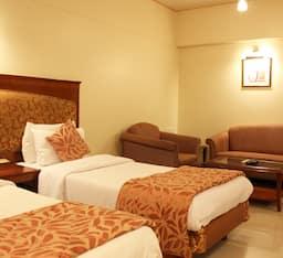 HOTEL SOLITAIRES