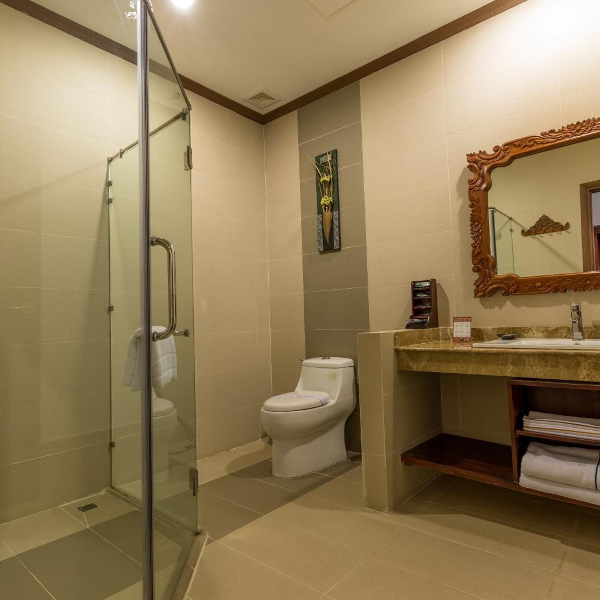 Bali Hotel 49/50