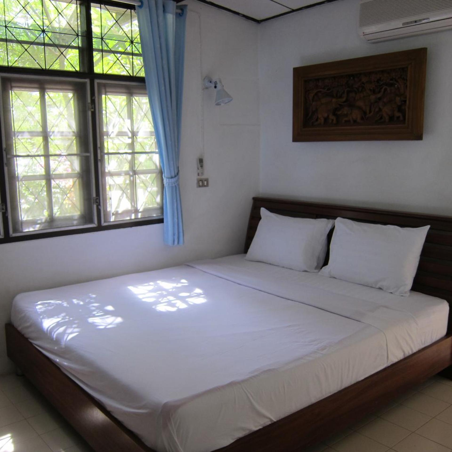 Deluxe, Family, Bungalow, Beach Front، Bang Po Village 2/6