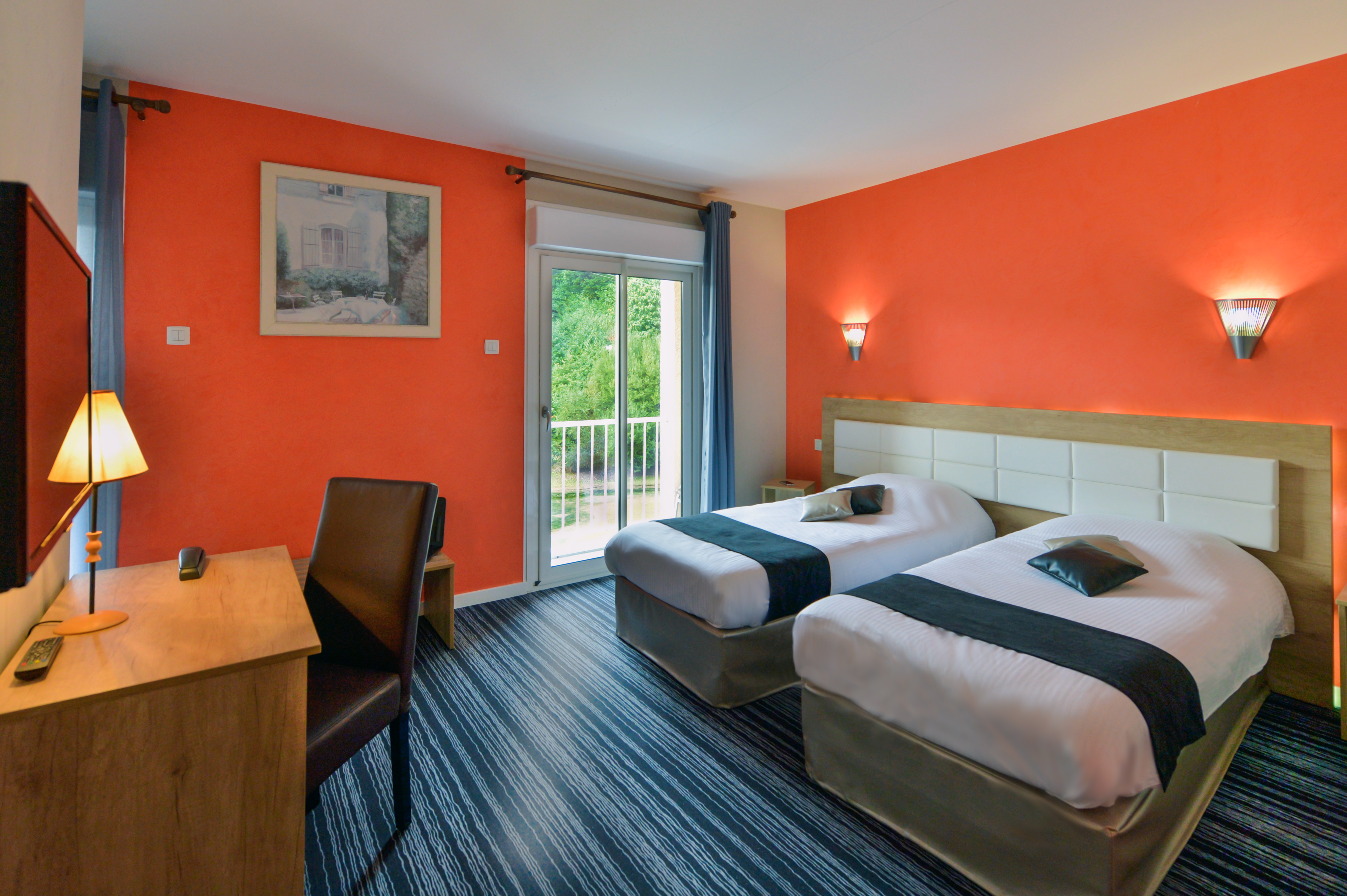 Hotel The Originals La Roche-sur-Yon Est Le Moulin Neuf 12/35