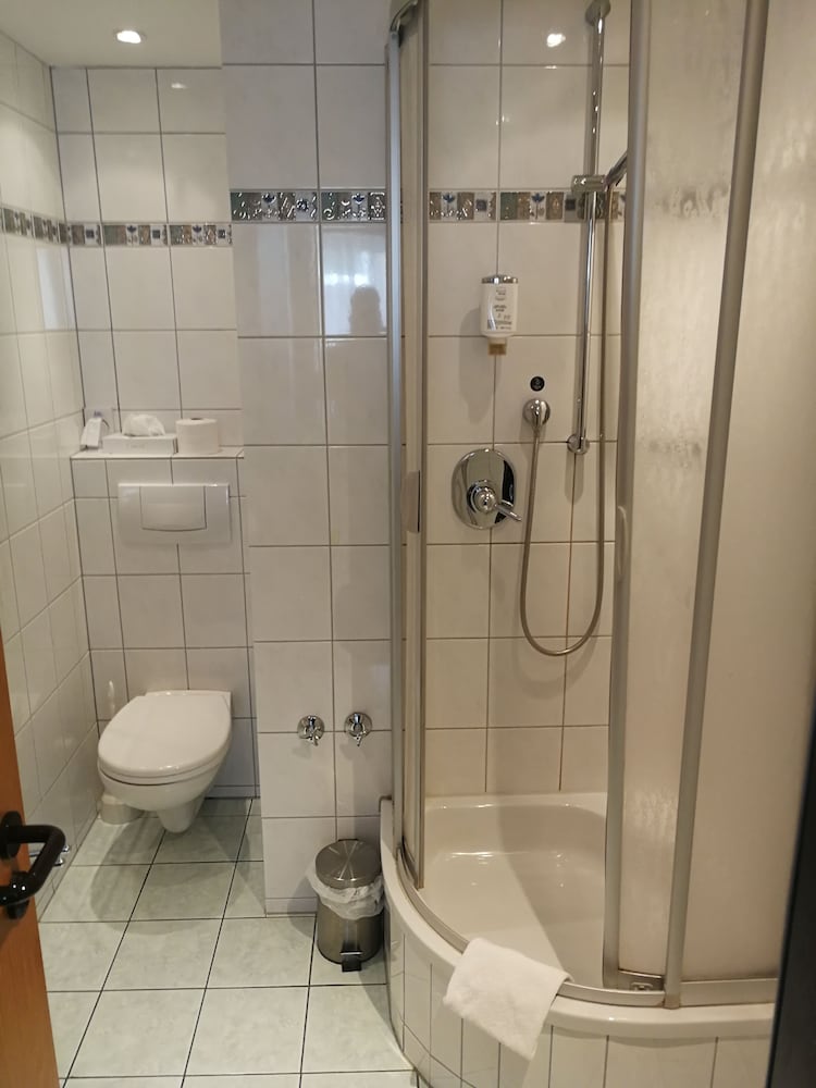 TRIP INN PostHotel Duren 46/50