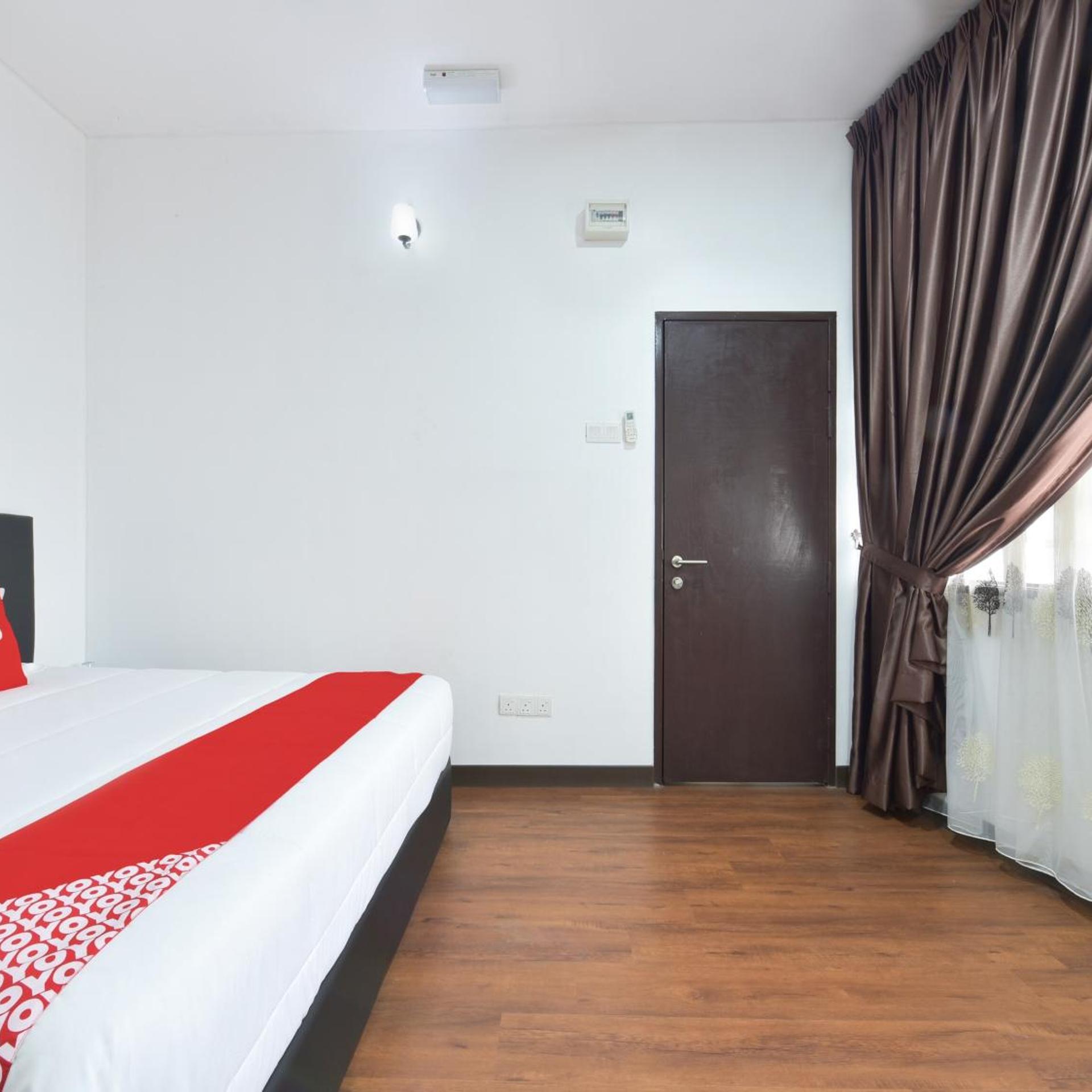 Hotel O Madeena Inn 19/38