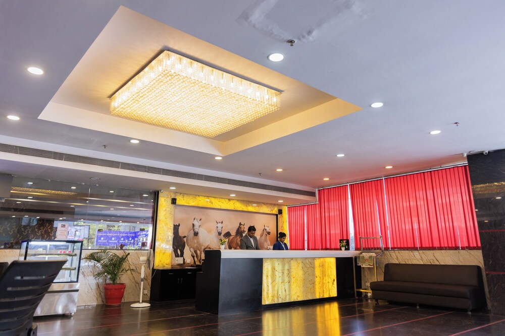 Hotel Di-Arch Lucknow 10/50