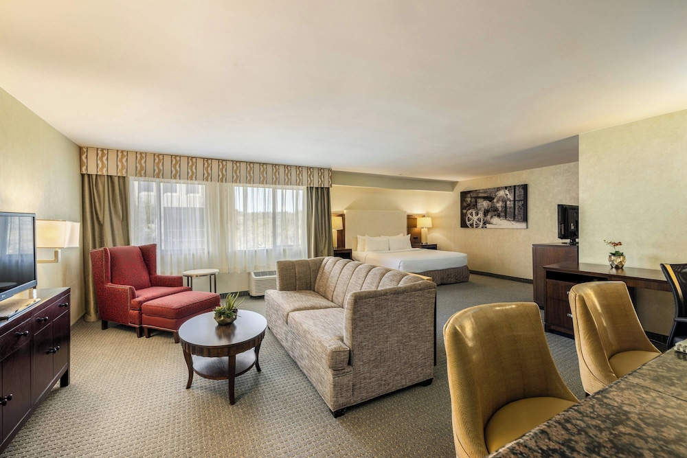 Crowne Plaza Dallas Near Galleria Addison 34/55