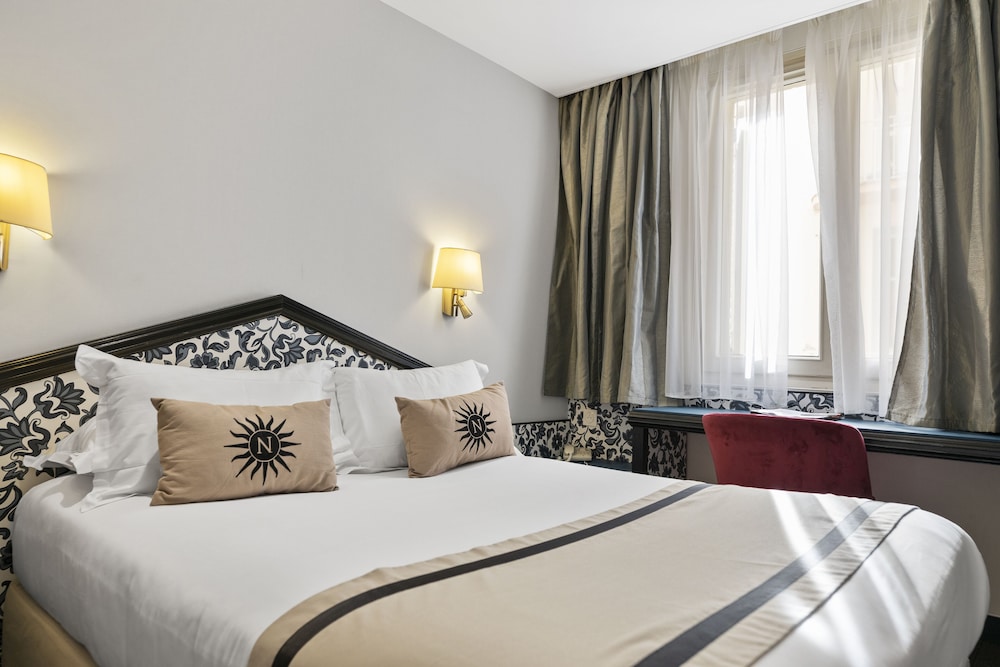 Hotel Napoleon Ajaccio 10/55