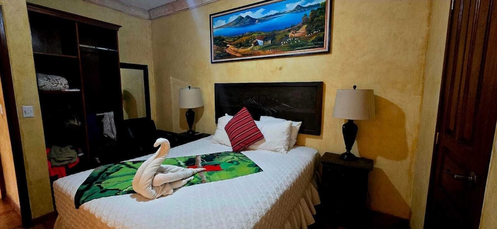 Hotel Real Antigua 10/50