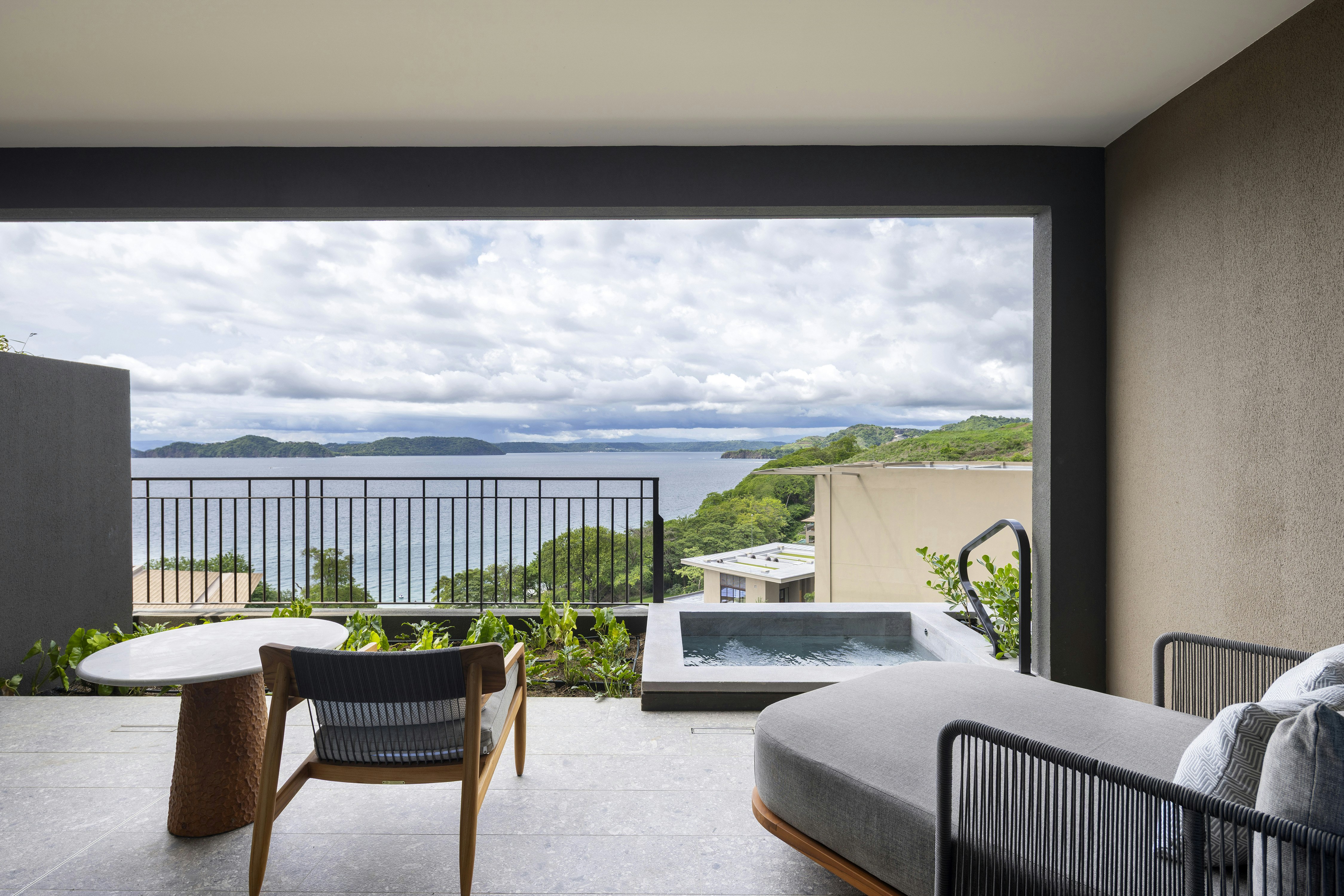 Room, King Bed, Ocean View, Plunge Pool