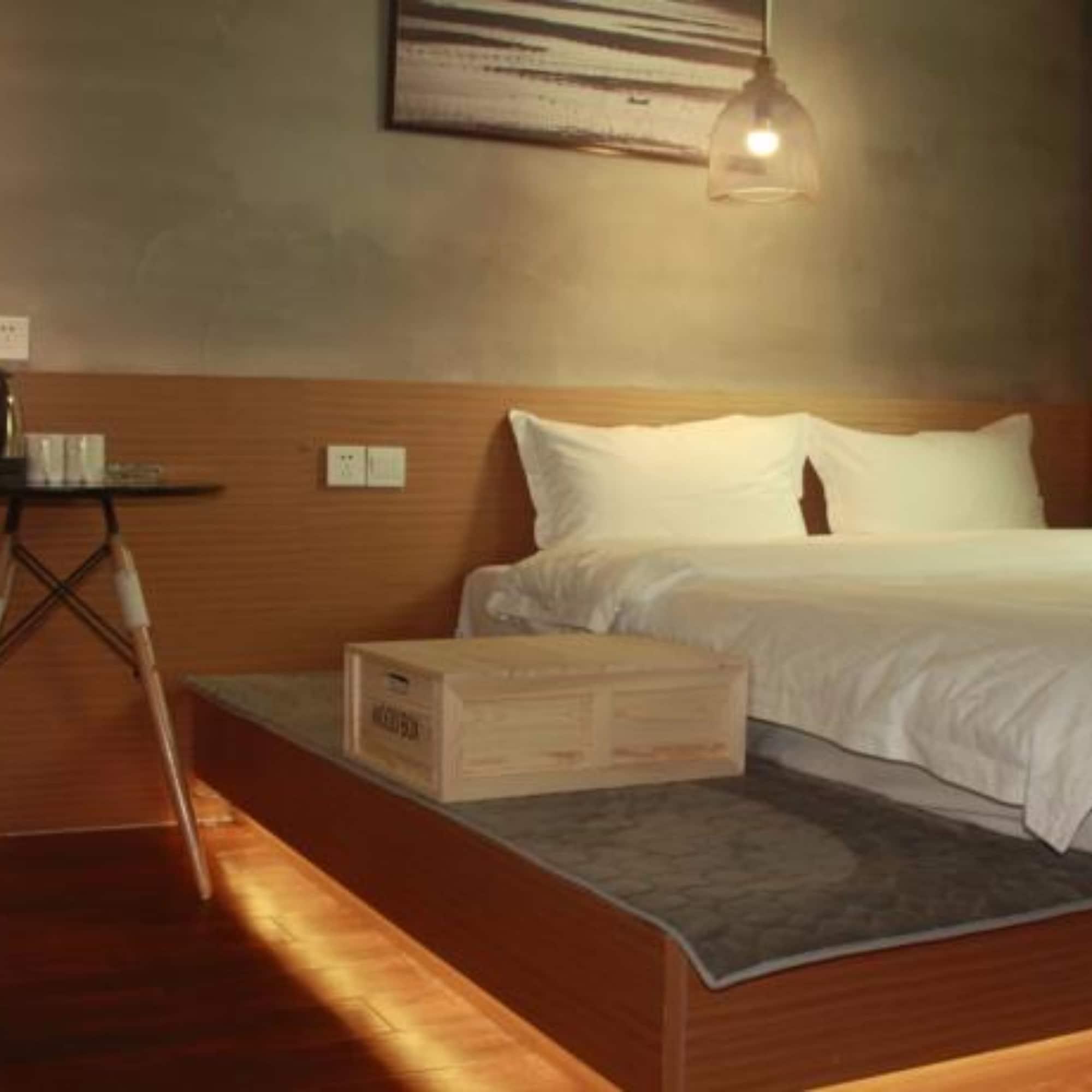 Bushe Cuoguo Inn 11/19