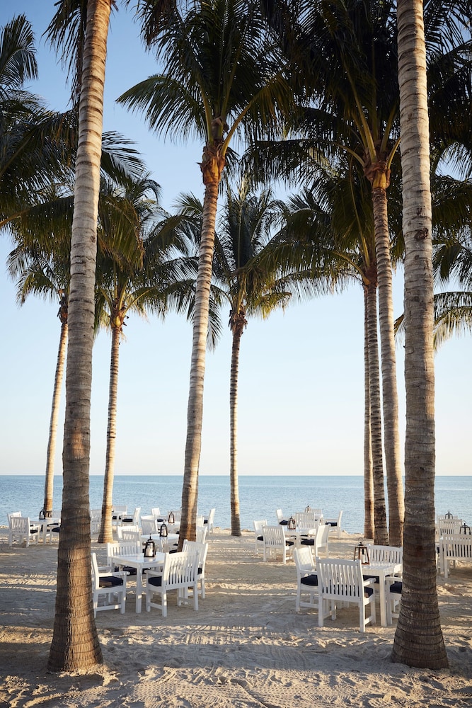 Isla Bella Beach Resort 70/74
