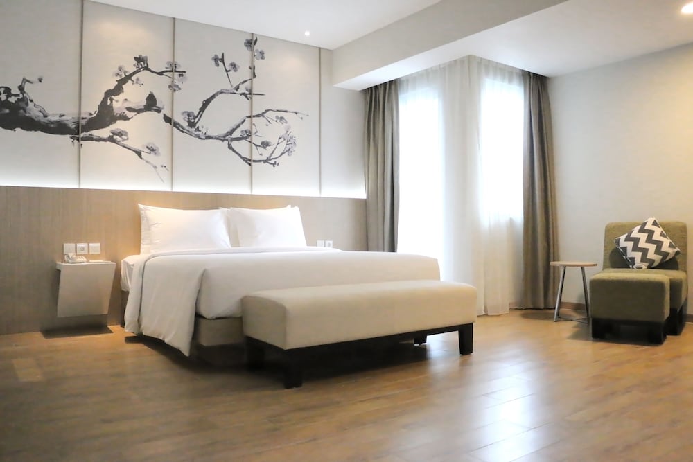 Hotel Santika Mega City Bekasi 12/49
