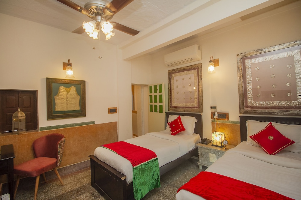 Amritara Manak Haveli, Jodhpur 21/63