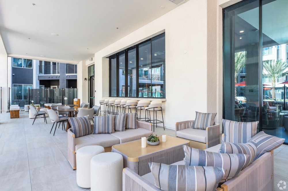 Otonomus Hotel - Las Vegas 28/50