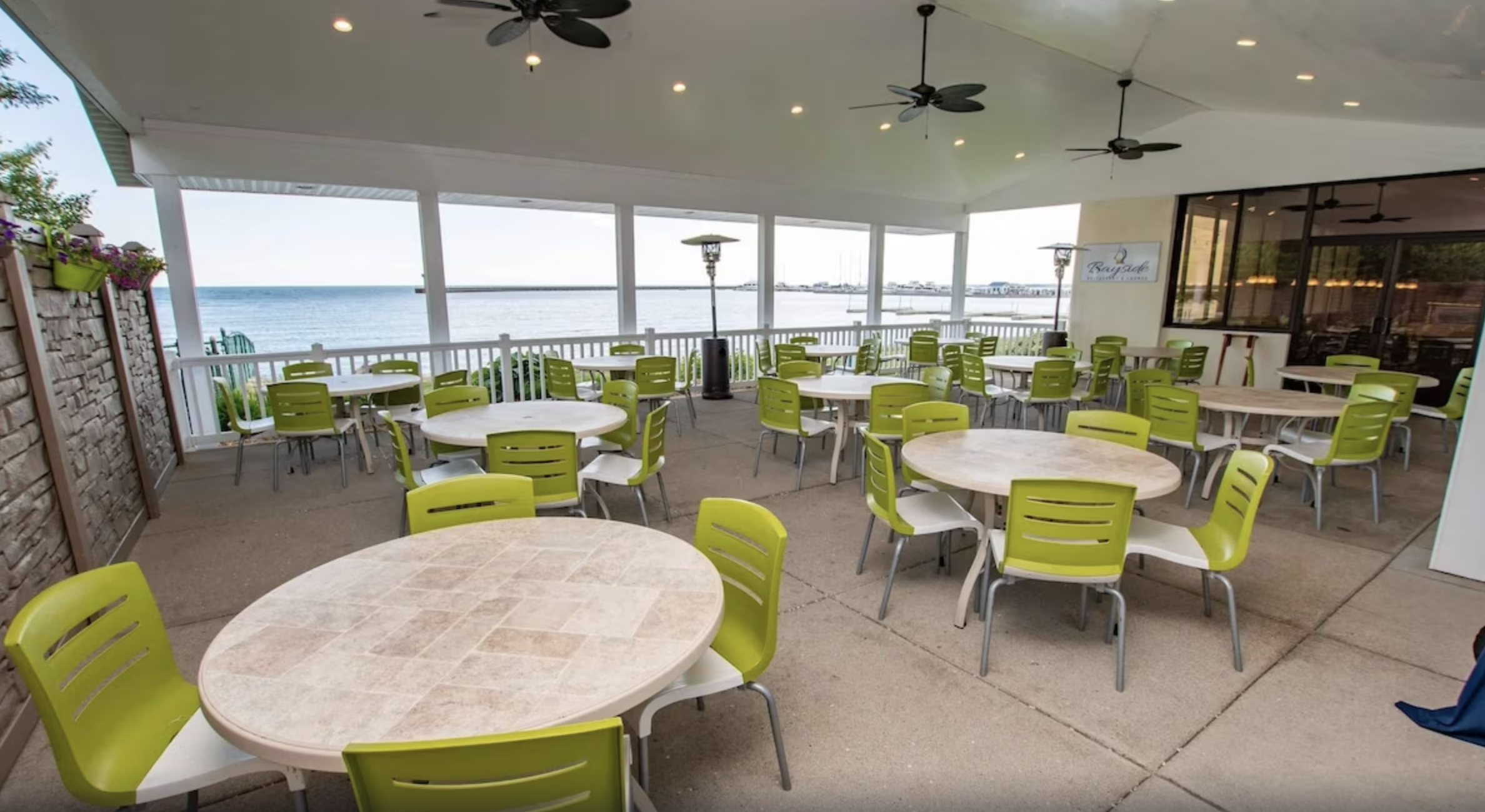 Tawas Bay Beach Resort 33/47