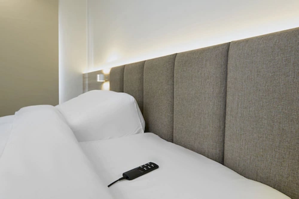 Z Hotel 49/59