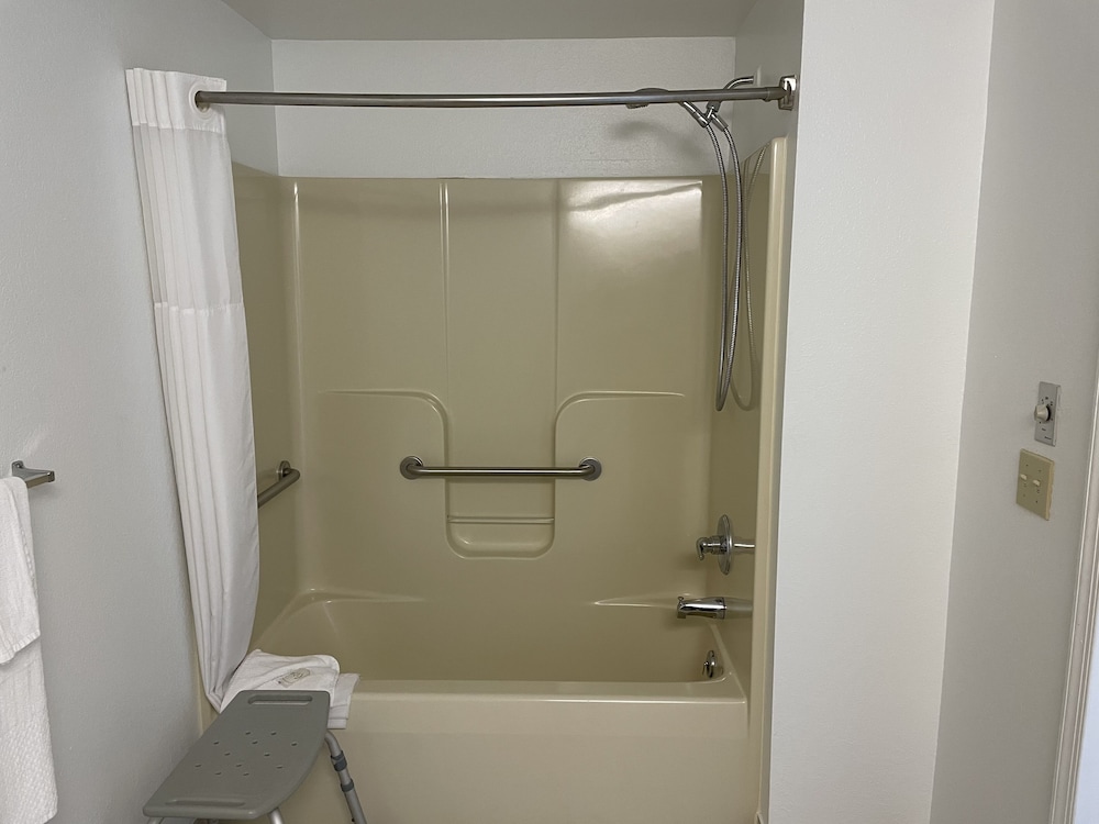 Quality Inn & Suites Georgetown - Seaford 16/39