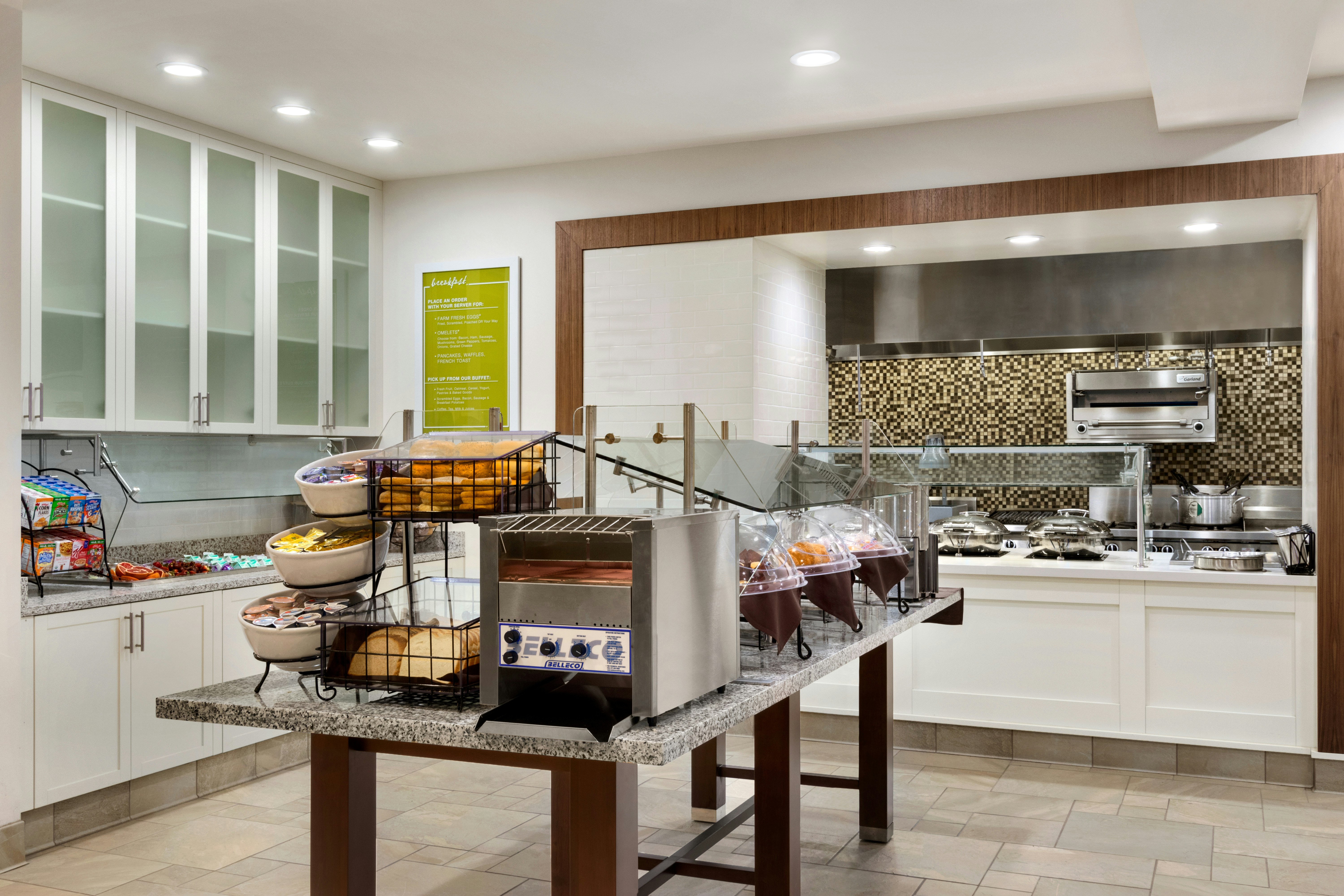 HILTON GARDEN INN MEDFORD, OR 16/20