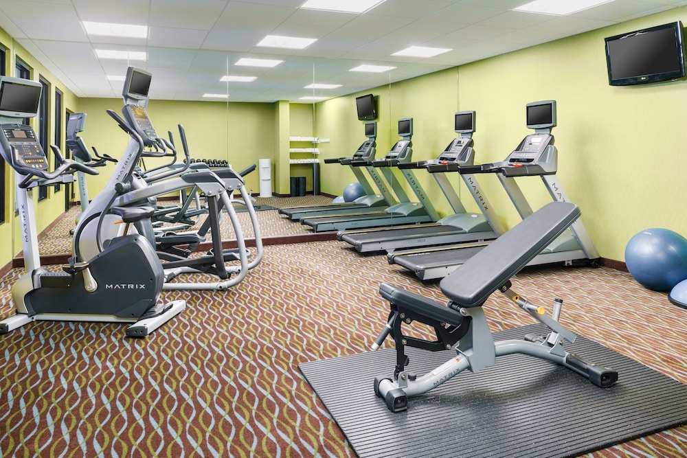 Holiday Inn Express Boston South Brockton 40/78