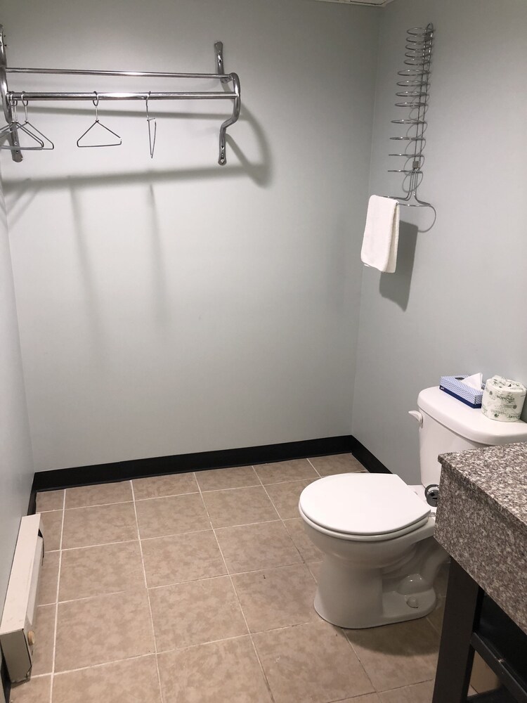 Motel6 Shartlesville, PA 42/45