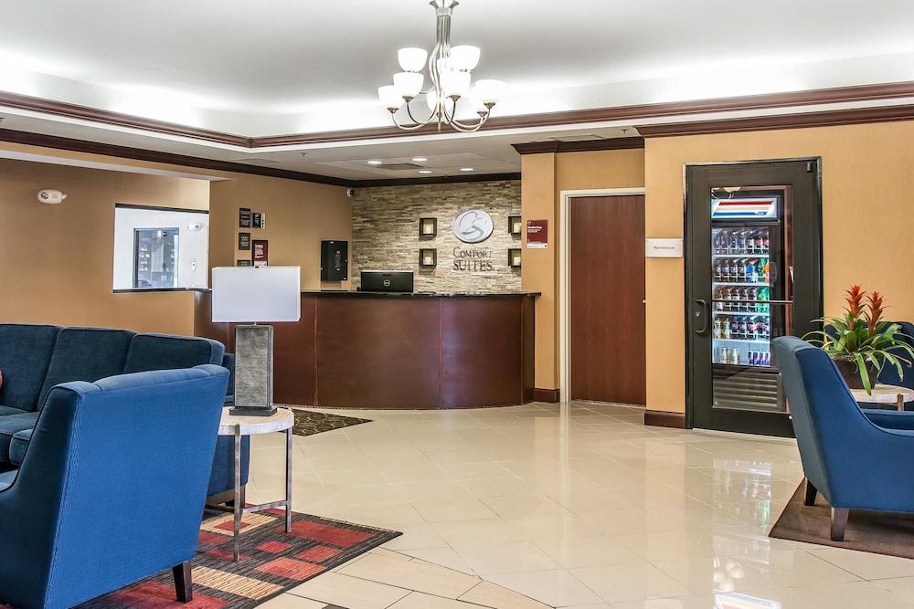 Comfort Suites South Bend Near Casino 14/33
