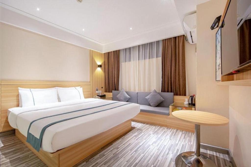 City Comfort Inn (Liuzhou Wuxing Pedestrian Street) 22/54