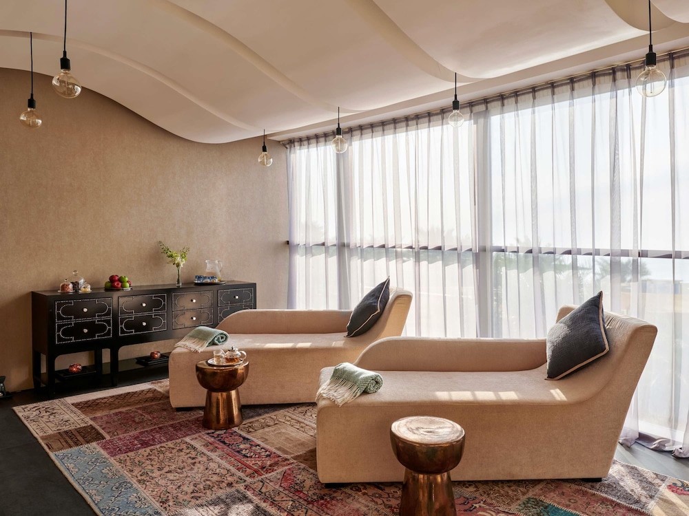 Fairmont Ajman 55/78