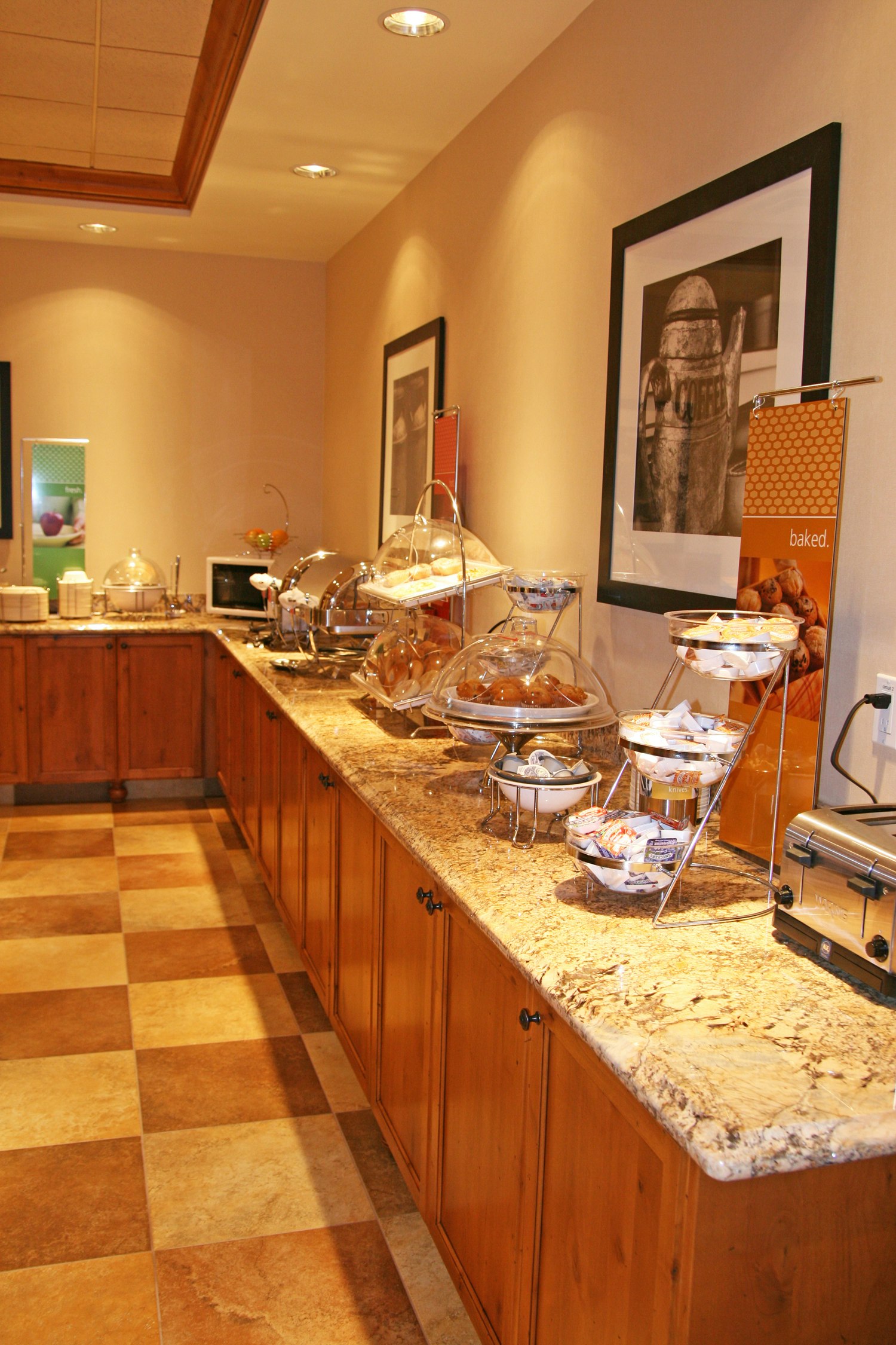 Hampton Inn & Suites Buffalo 9/14