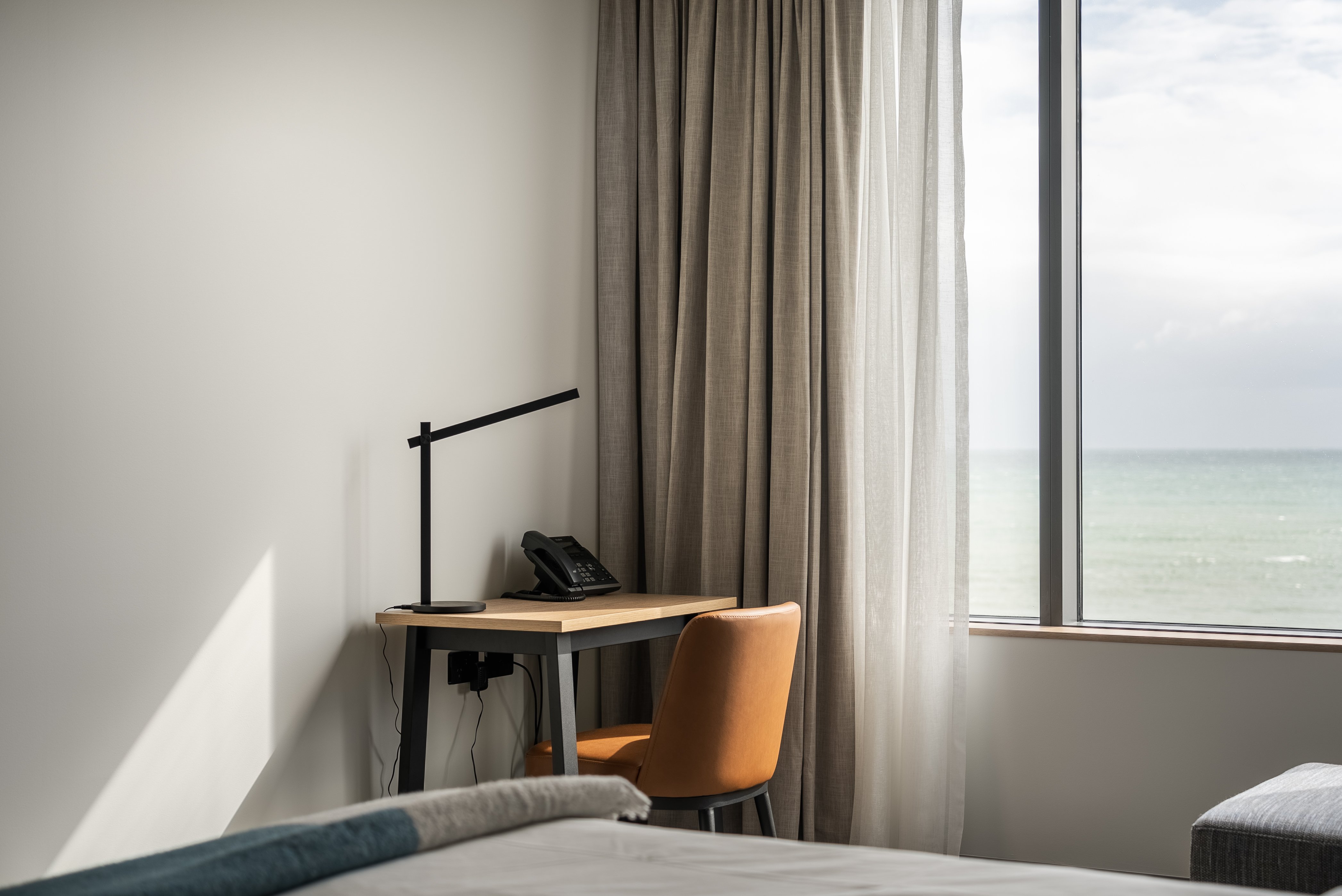 One North Terrace 25/43