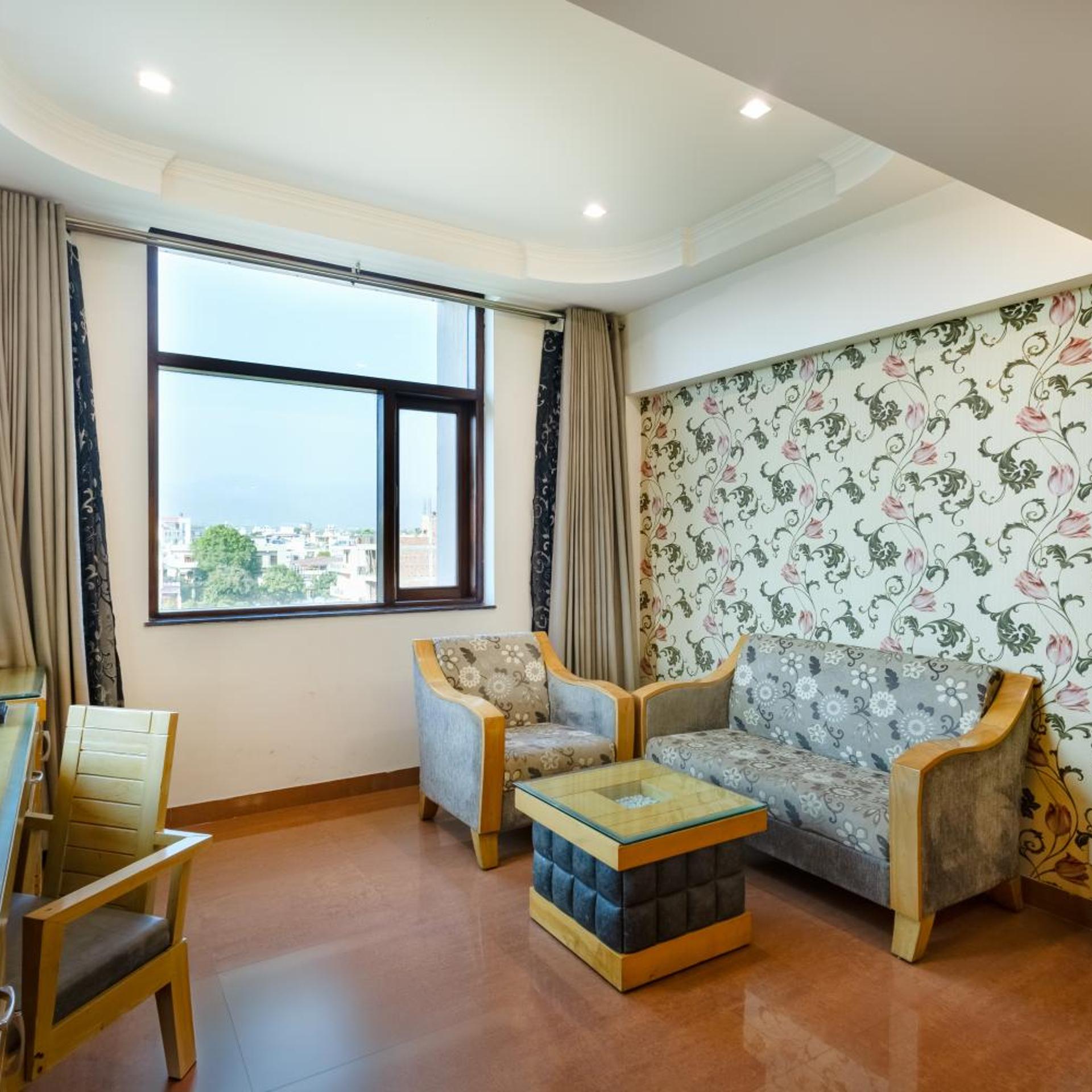 Hotel Saffron Leaf 32/50