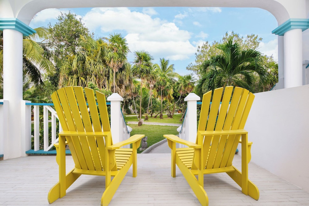 Margaritaville Beach Resort Ambergris Caye 33/50